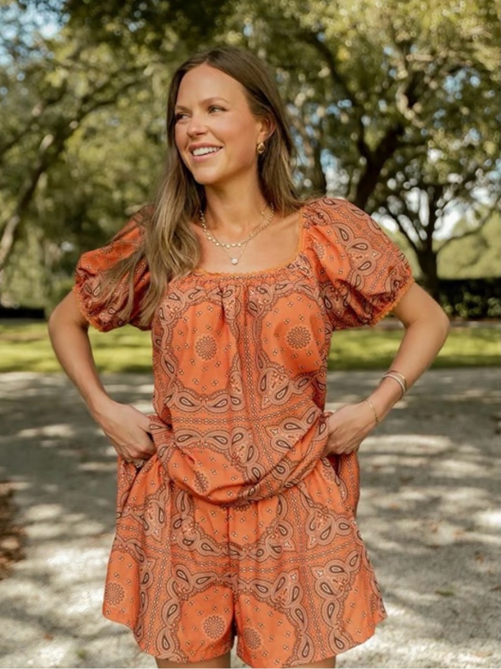 Darling Loungewear The Madeline Set - Burnt Orange
Bandana Large
